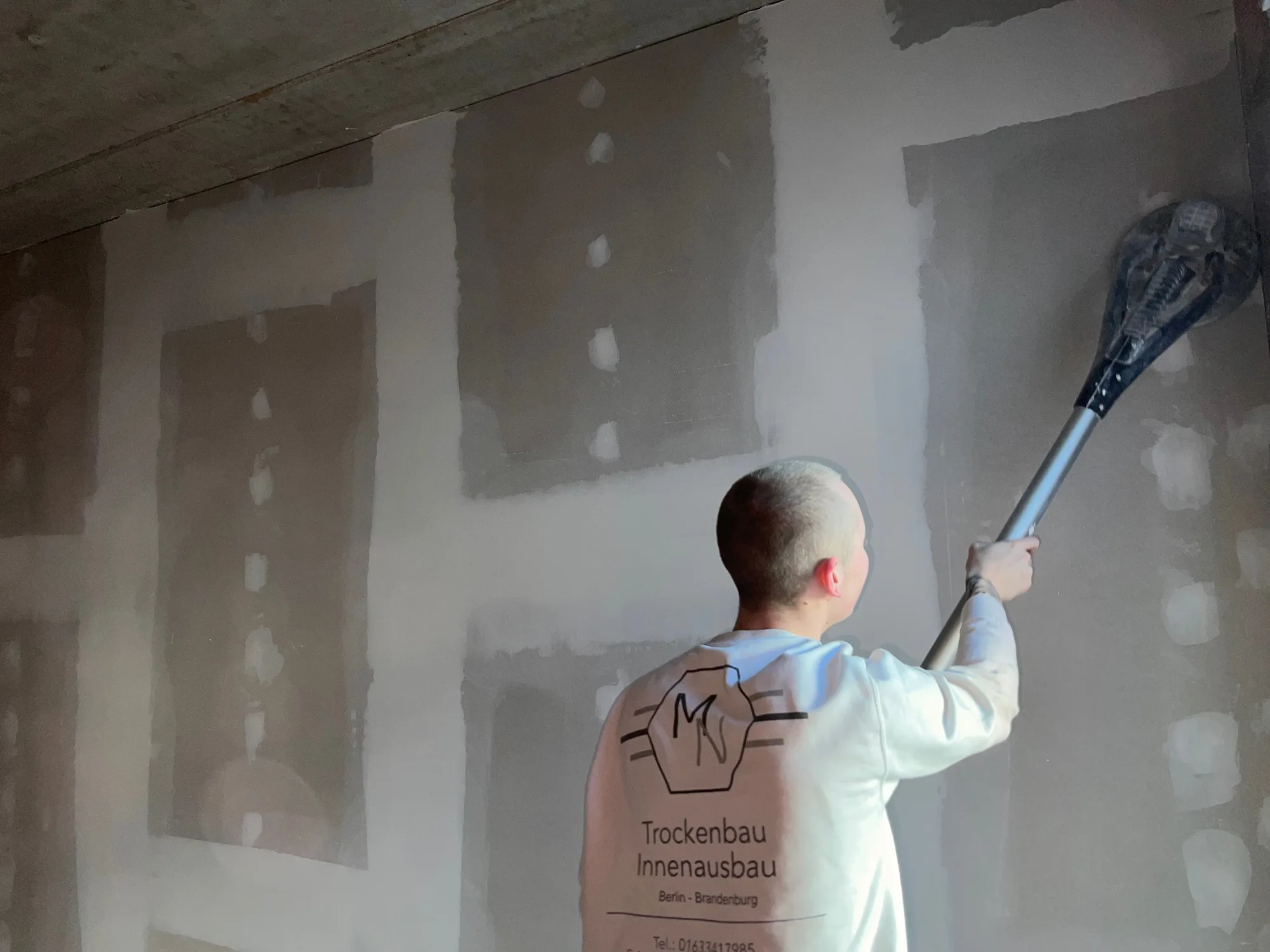 Spachtelarbeiten – Referenzbild von M&N Trockenbau in Berlin & Brandenburg